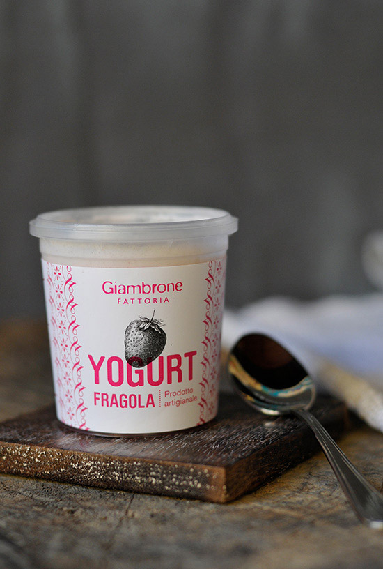 Yogurt | Gambero Rosso | Fattoria Giambrone | CAMMARATA — SICILIA ITALIA